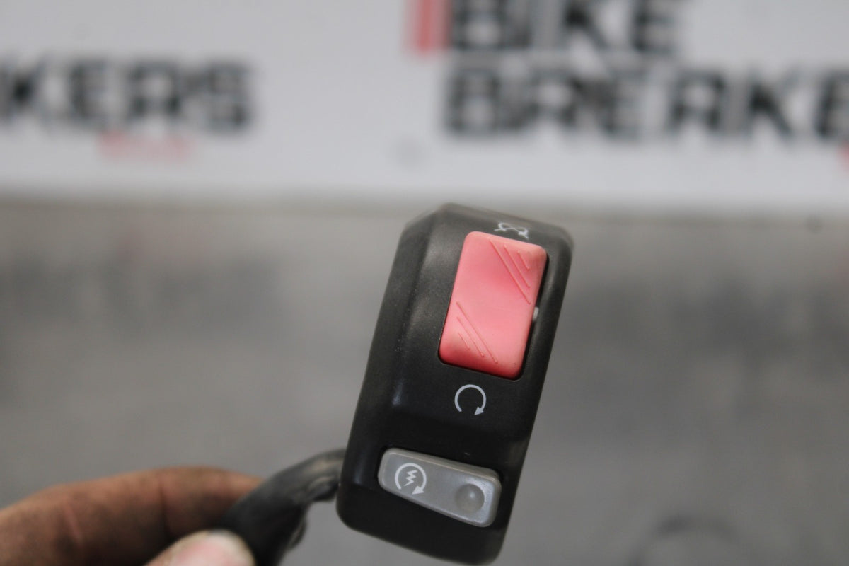 00-05 KAWASAKI NINJA ZX12R RIGHT CLIP ON HANDLE KILL OFF START SWITCH BB892