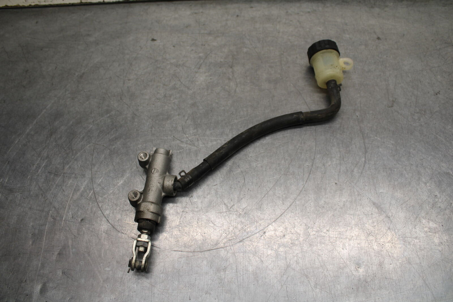 12-13 KAWASAKI Z1000 REAR BACK BRAKE MASTER CYLINDER W RESERVOIR BB743