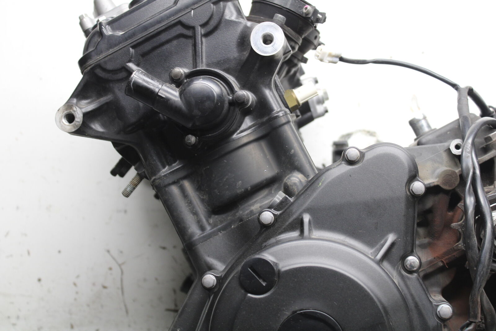 19-22 KAWASAKI Z400 ENGINE MOTOR BB738