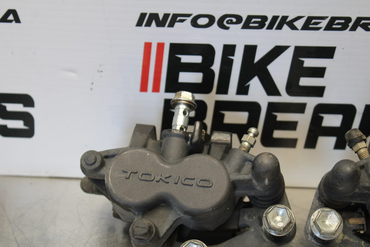 10 SUZUKI SV650 RIGHT LEFT FRONT BRAKE CALIPER SET PAIR CALIPERS BB181