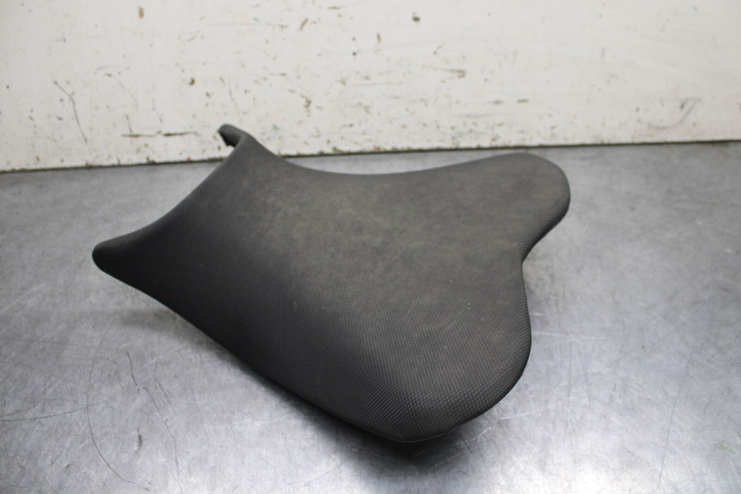 18-23 KAWASAKI NINJA 400 EX400 ABS FRONT DRIVERS SEAT PAD SADDLE PILLION BB747