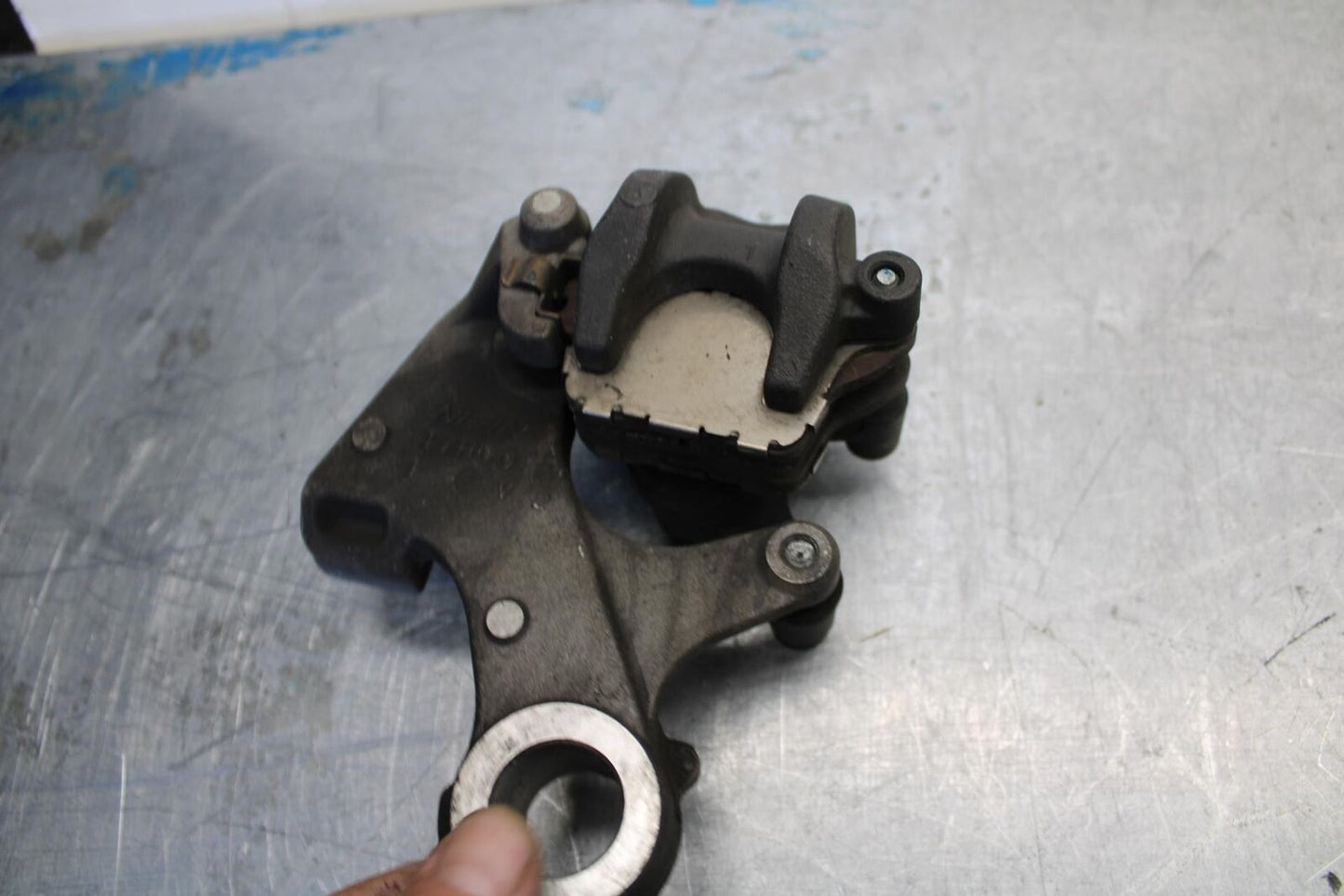 11-17 SUZUKI GSXR750 REAR BACK BRAKE CALIPER BB417