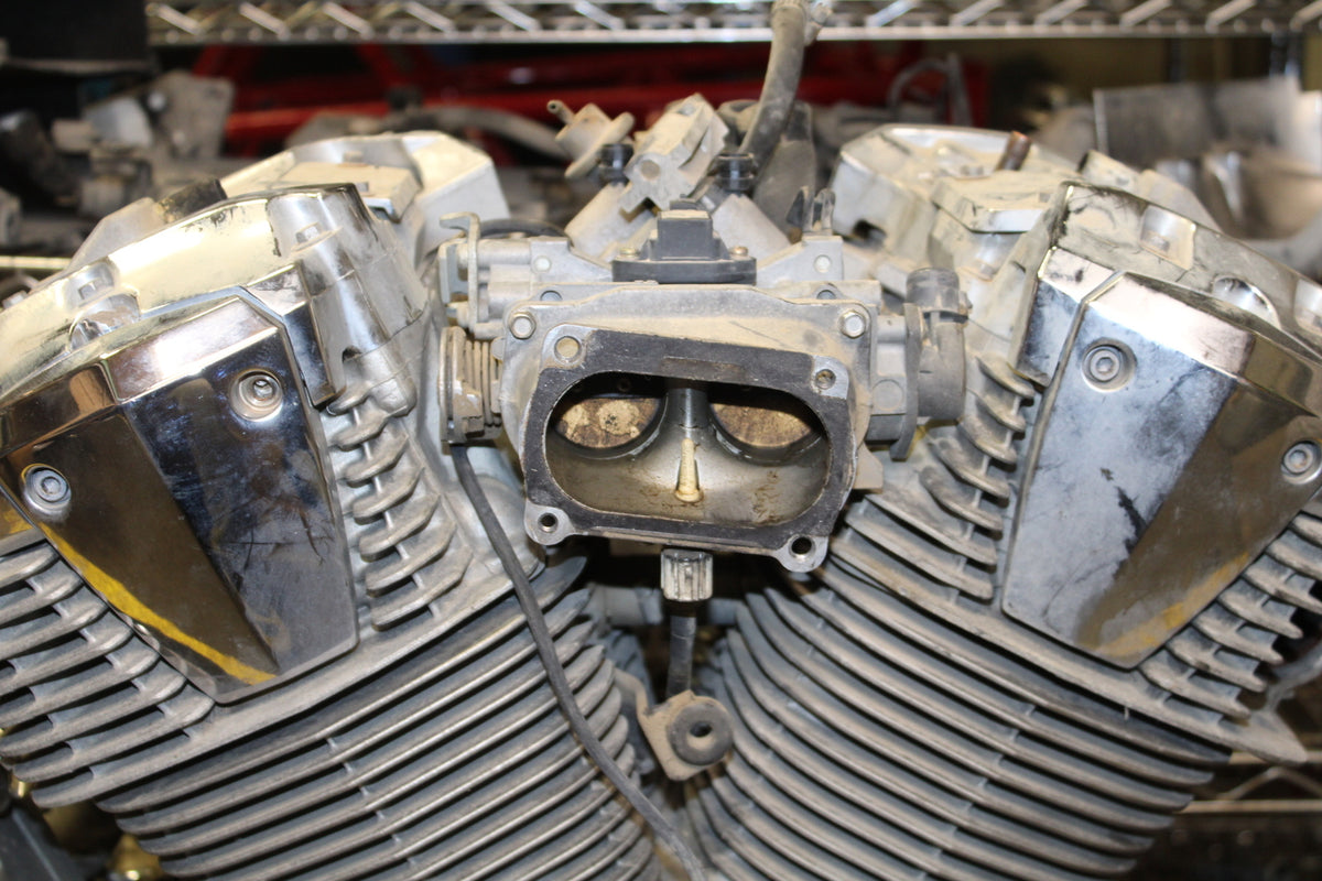 02-04 HONDA VTX1800S ENGINE MOTOR BB712