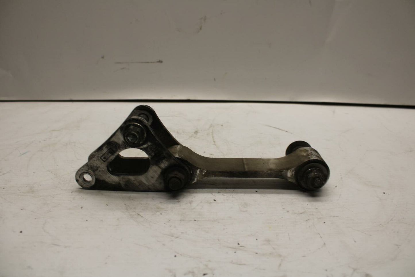 11-21 SUZUKI GSXR600 REAR DOGBONE SHOCK LINKAGE  62602-14860 62611-14J00 BB260