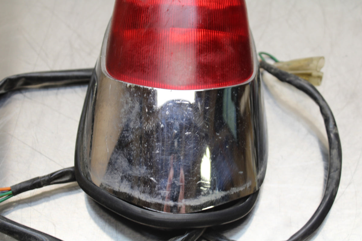 03-05 HONDA SHADOW CLASSIC 750 TAILLIGHT REAR TAIL BRAKE LIGHT BB139