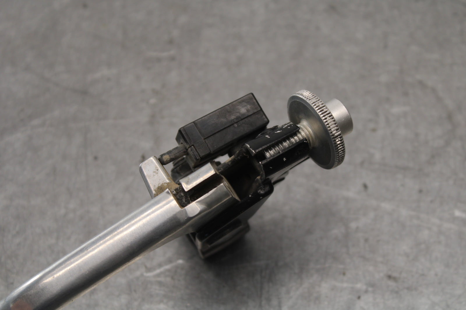 09-15 YAMAHA FZ6R CLUTCH PERCH MOUNT WITH LEVER BB686