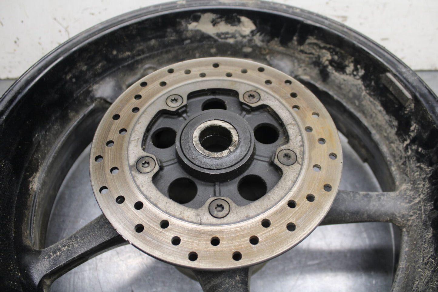 06-07 YAMAHA YZF R6 REAR WHEEL BACK RIM AND ROTOR BB742