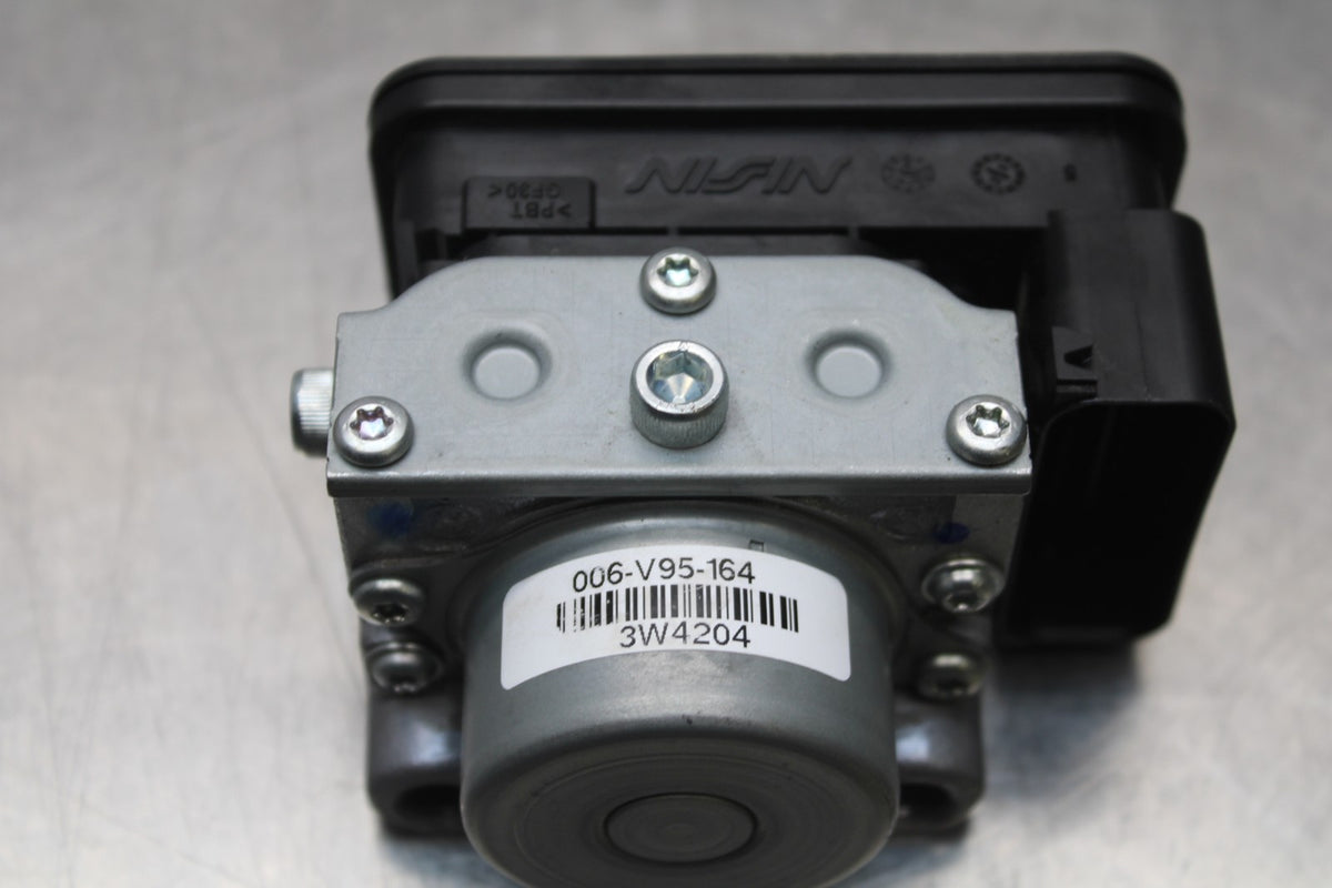 24-25 SUZUKI GSXR1000 ABS PUMP UNIT MODULE BB767