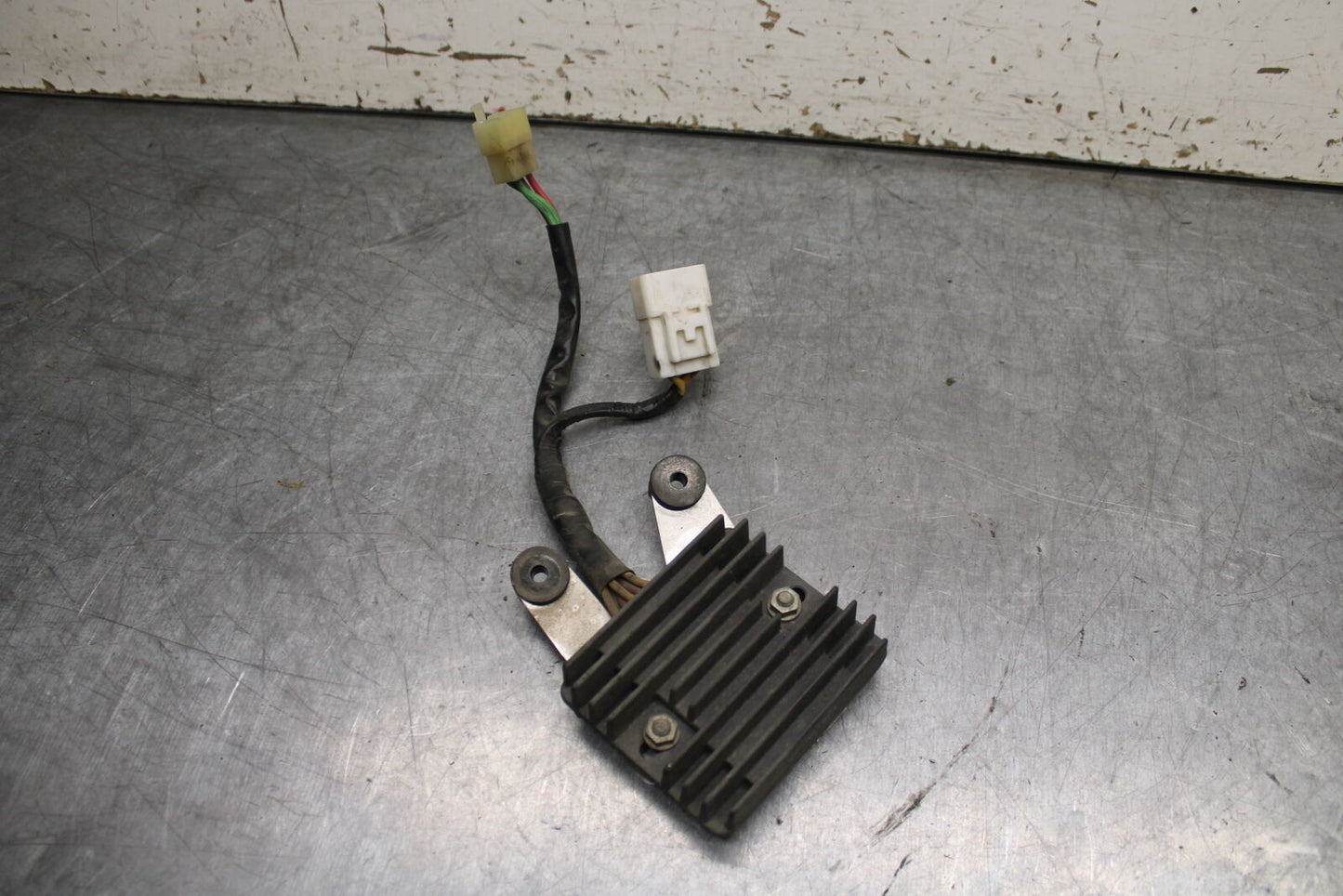 05-06 HONDA CBR600RR RECTIFIER VOLTAGE REGULATOR BB727