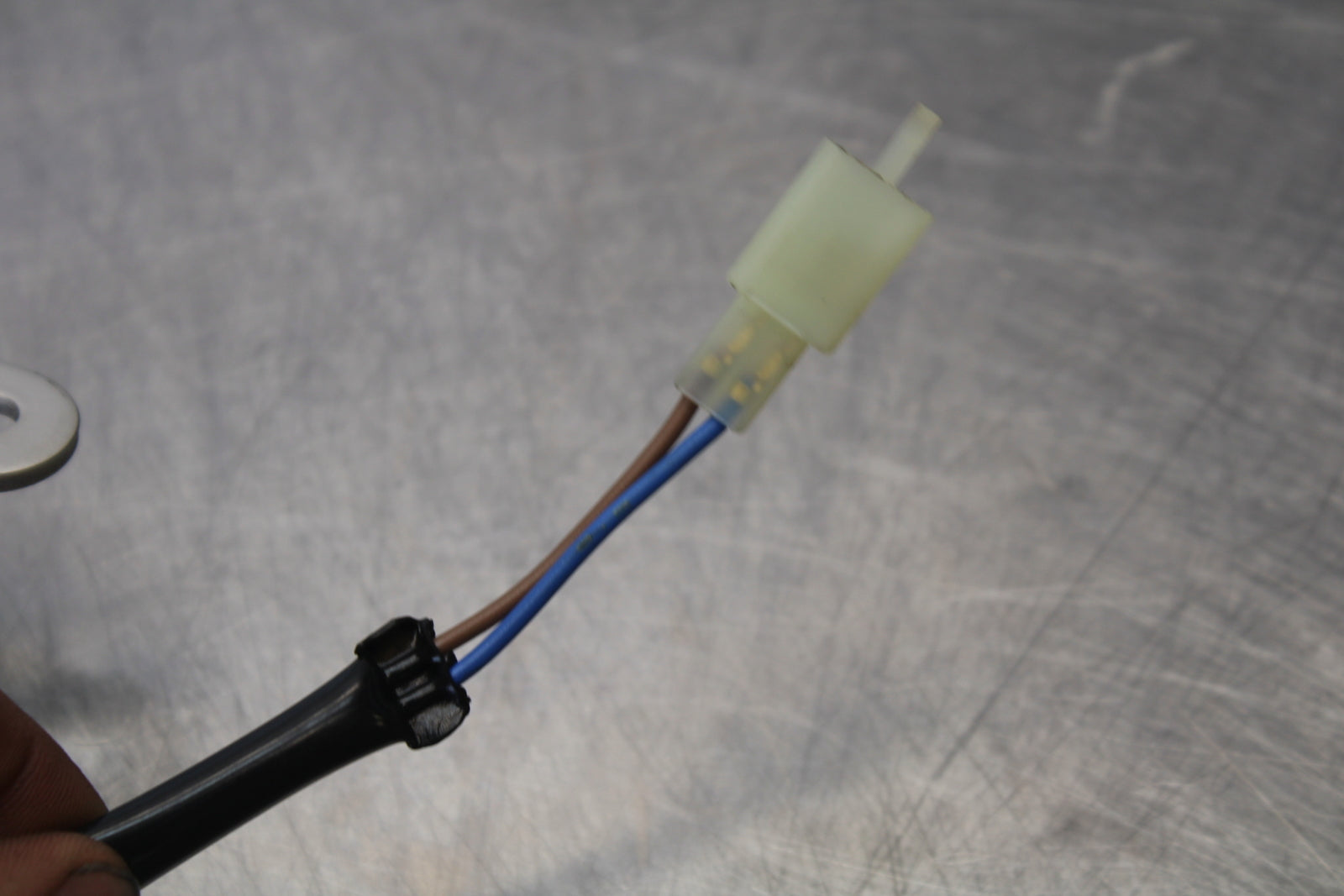 23-24 KAWASAKI NINJA ZX14R RIGHT REARSET REAR SET DRIVER FOOT PEG STOP BB169