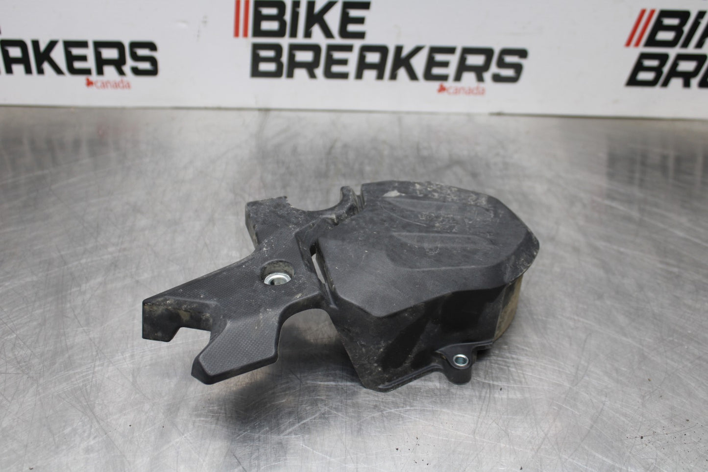 18-23 KAWASAKI NINJA 400 EX400 ABS ENGINE SPROCKET COVER BB177