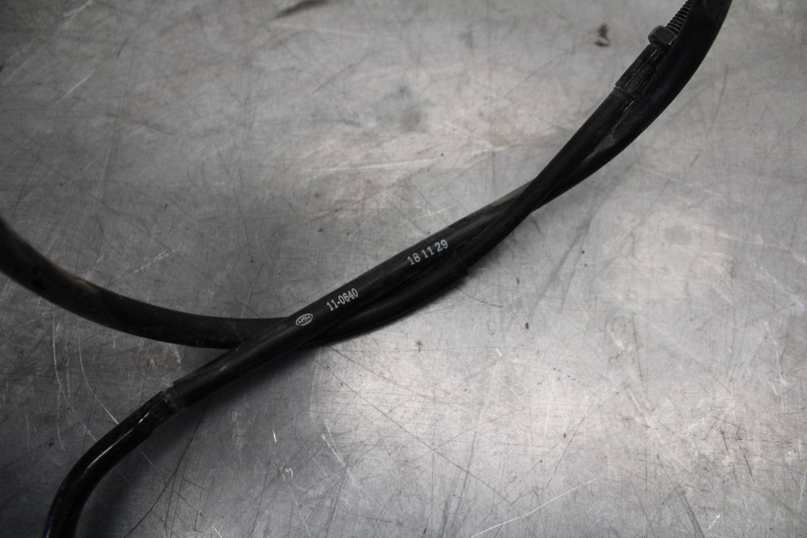 18 KAWASAKI Z 400 CLUTCH CABLE LINE BB469