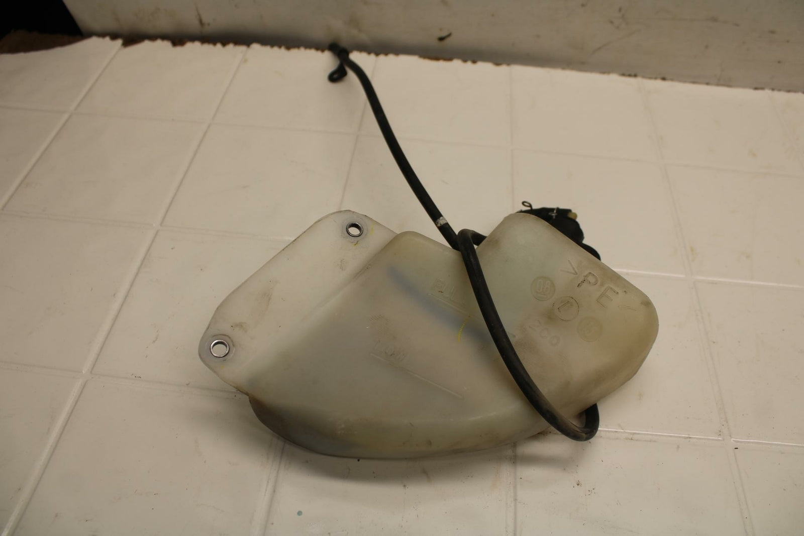 08-16 YAMAHA YZF R6 COOLANT WATER TANK RESERVOIR BOTTLE BB406