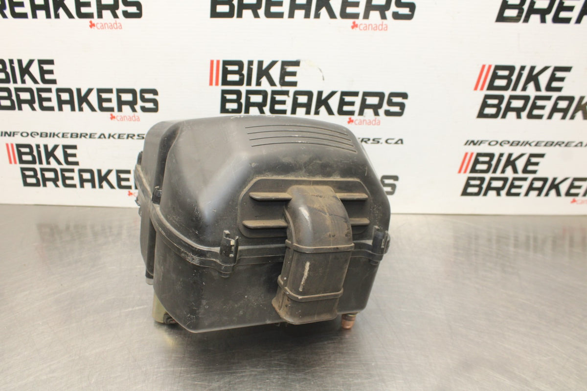 03 SUZUKI SV650 AIRBOX AIR INTAKE FILTER BOX BB846