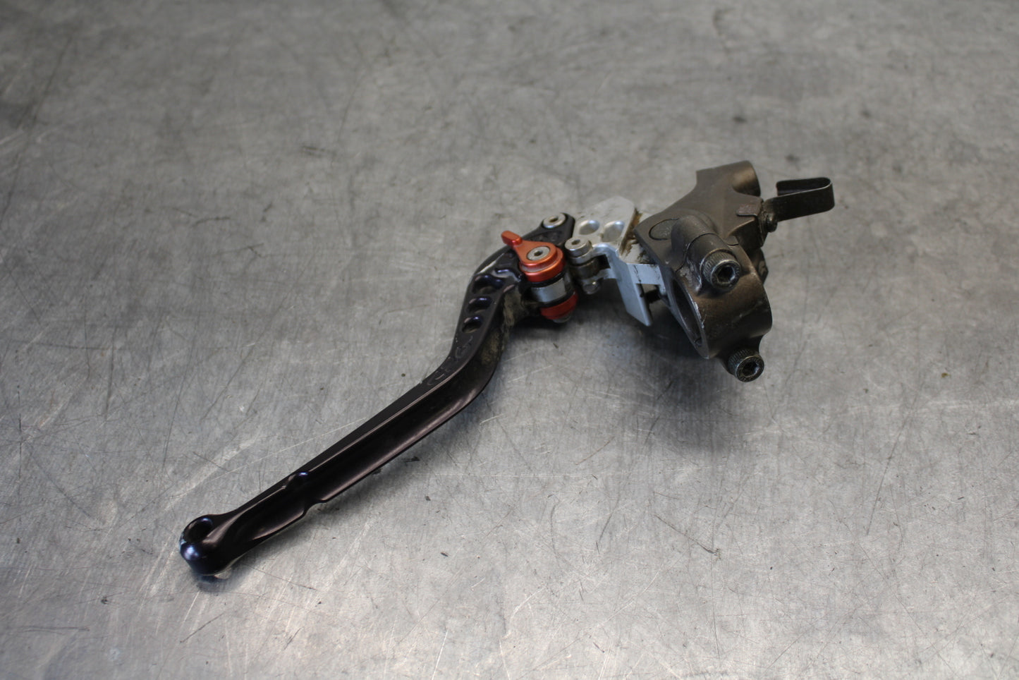 03-04 KAWASAKI NINJA ZX6RR CLUTCH PERCH MOUNT WITH CRG LEVER  BB684