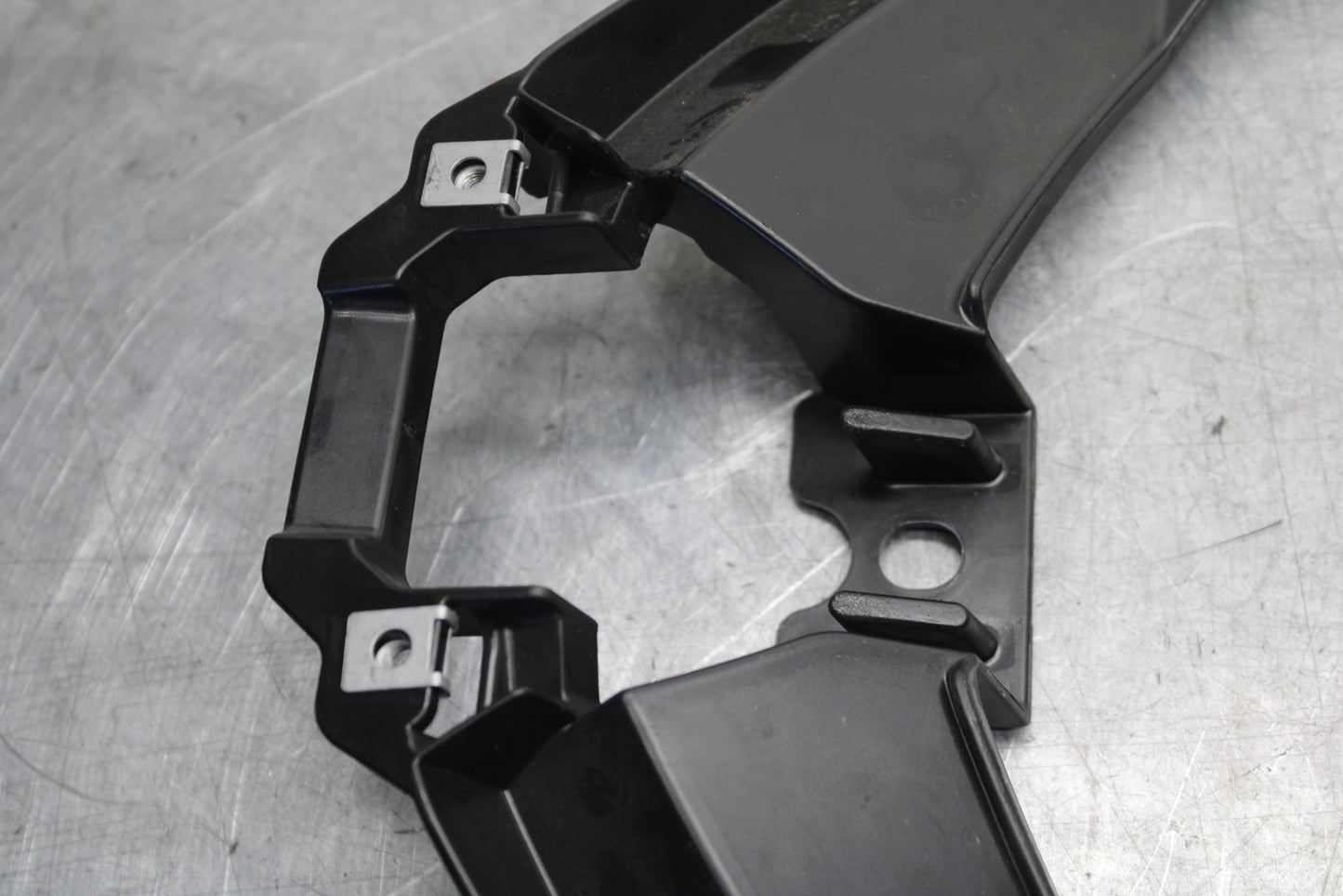 20-23 APRILIA RS660 INNER CENTER REAR BACK TAIL FAIRING COWL BB667
