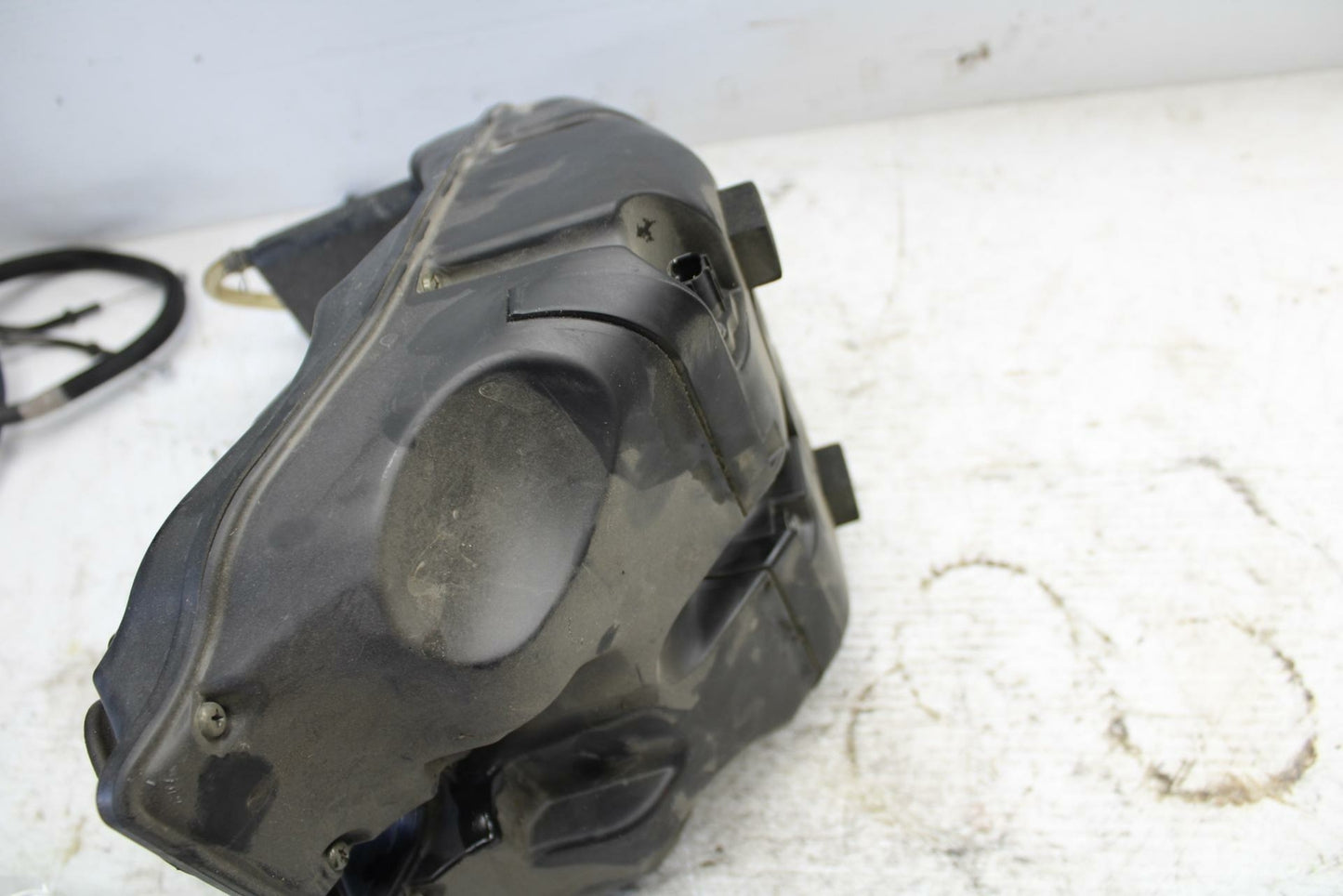 07-09 KAWASAKI VERSYS 650 AIRBOX AIR INTAKE FILTER BOX BB302