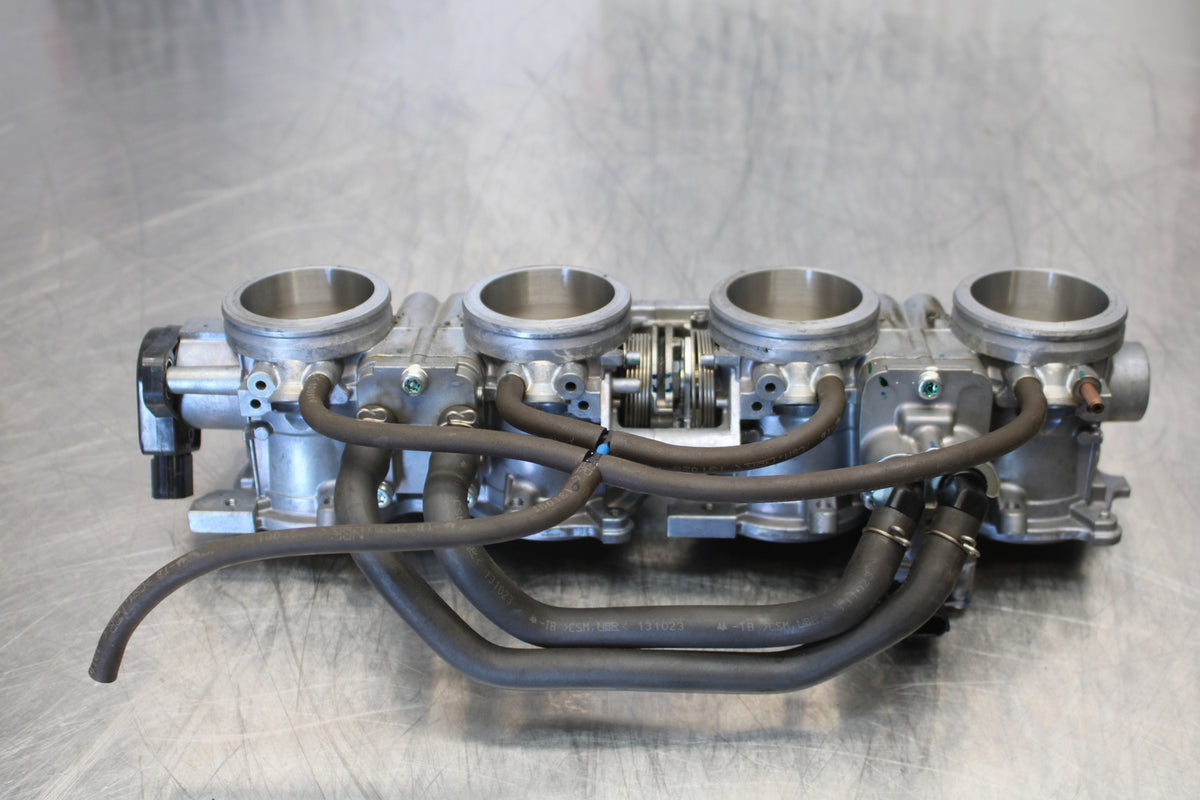 12-16 HONDA CBR1000RR THROTTLE BODIES BB157