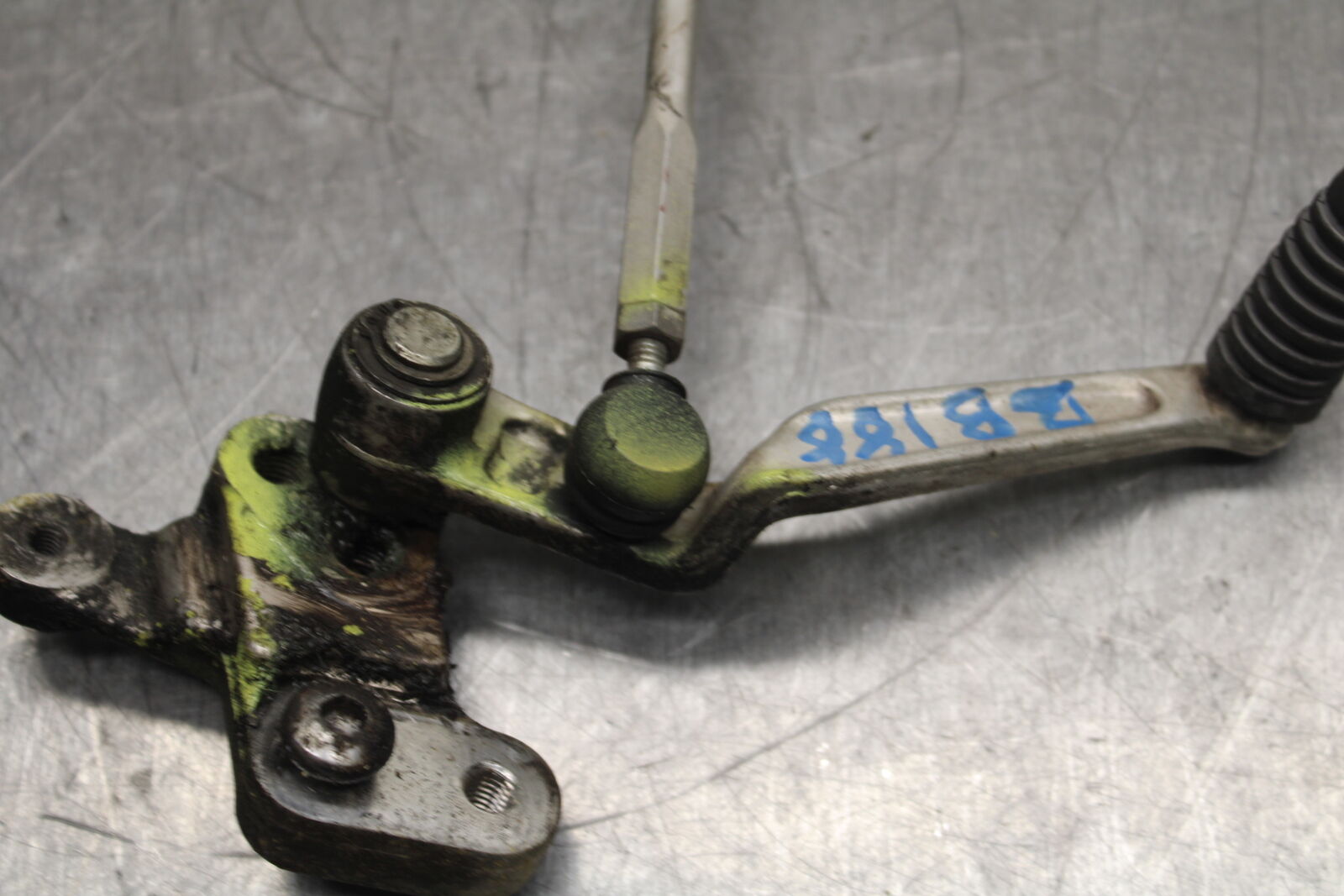 06-07 SUZUKI GSXR750 SHIFTER LINKAGE SHIFT LINK PEDAL BB110