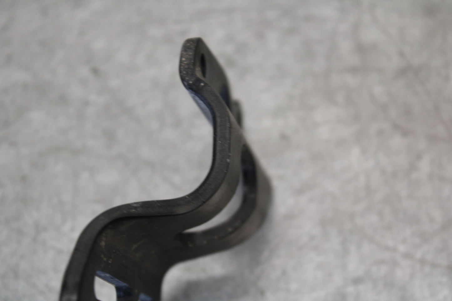 08-16 YAMAHA YZF R6 RIGHT REARSET REAR SET HEEL GUARD 13S-27446-10-00 BB665