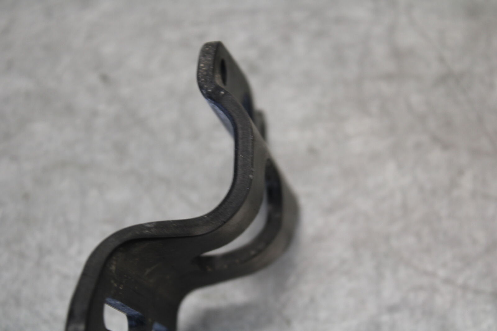 08-16 YAMAHA YZF R6 RIGHT REARSET REAR SET HEEL GUARD 13S-27446-10-00 BB665