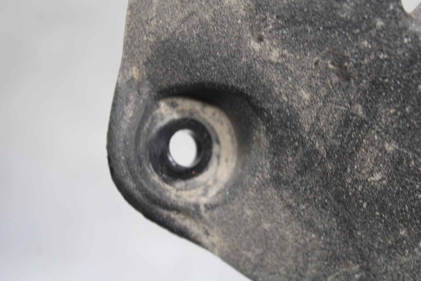 23 KAWASAKI NINJA ZX6R 636 REAR BACK WHEEL TIRE HUGGER FENDER BB609