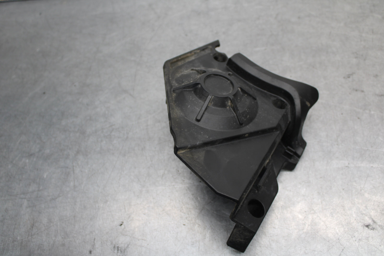 20-23 APRILIA RS660 ENGINE SPROCKET COVER BB643