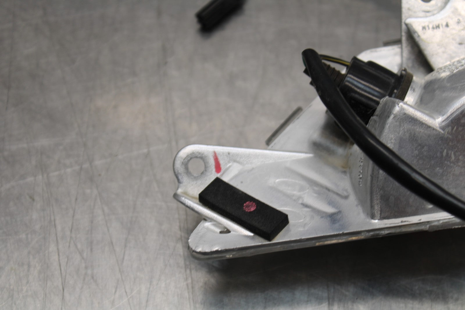 13-17 KAWASAKI NINJA 300 EX300 ABS LEFT FRONT TURN SIGNAL LIGHT INDICATOR BB187