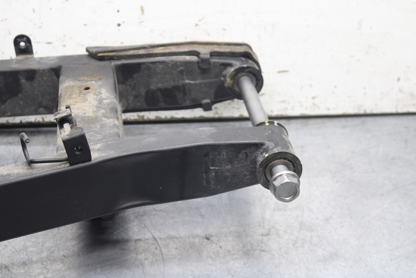 18-23 KAWASAKI NINJA 400 EX400 ABS REAR SWINGARM BACK SUSPENSION SWING ARM BB747