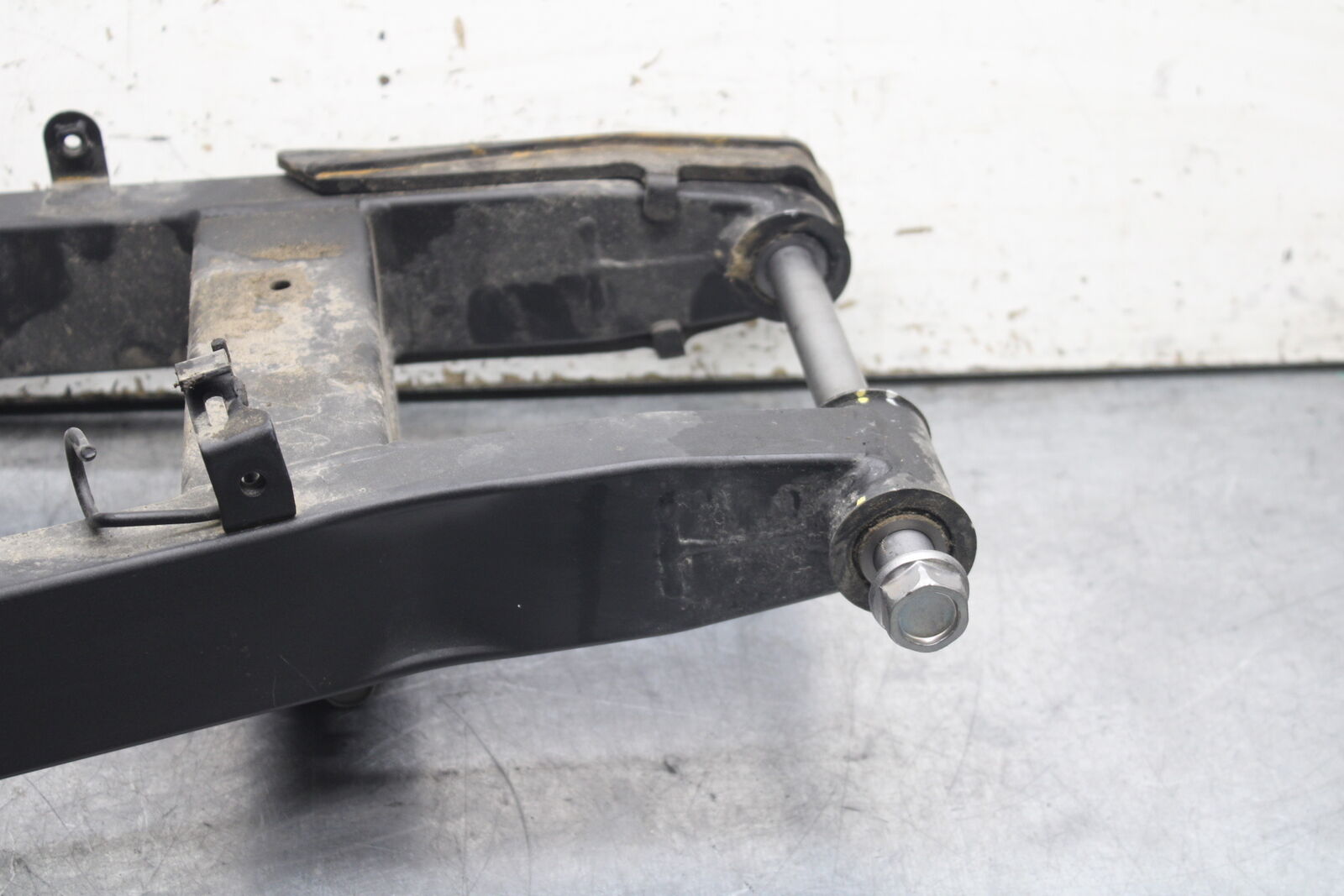 18-23 KAWASAKI NINJA 400 EX400 ABS REAR SWINGARM BACK SUSPENSION SWING ARM BB747