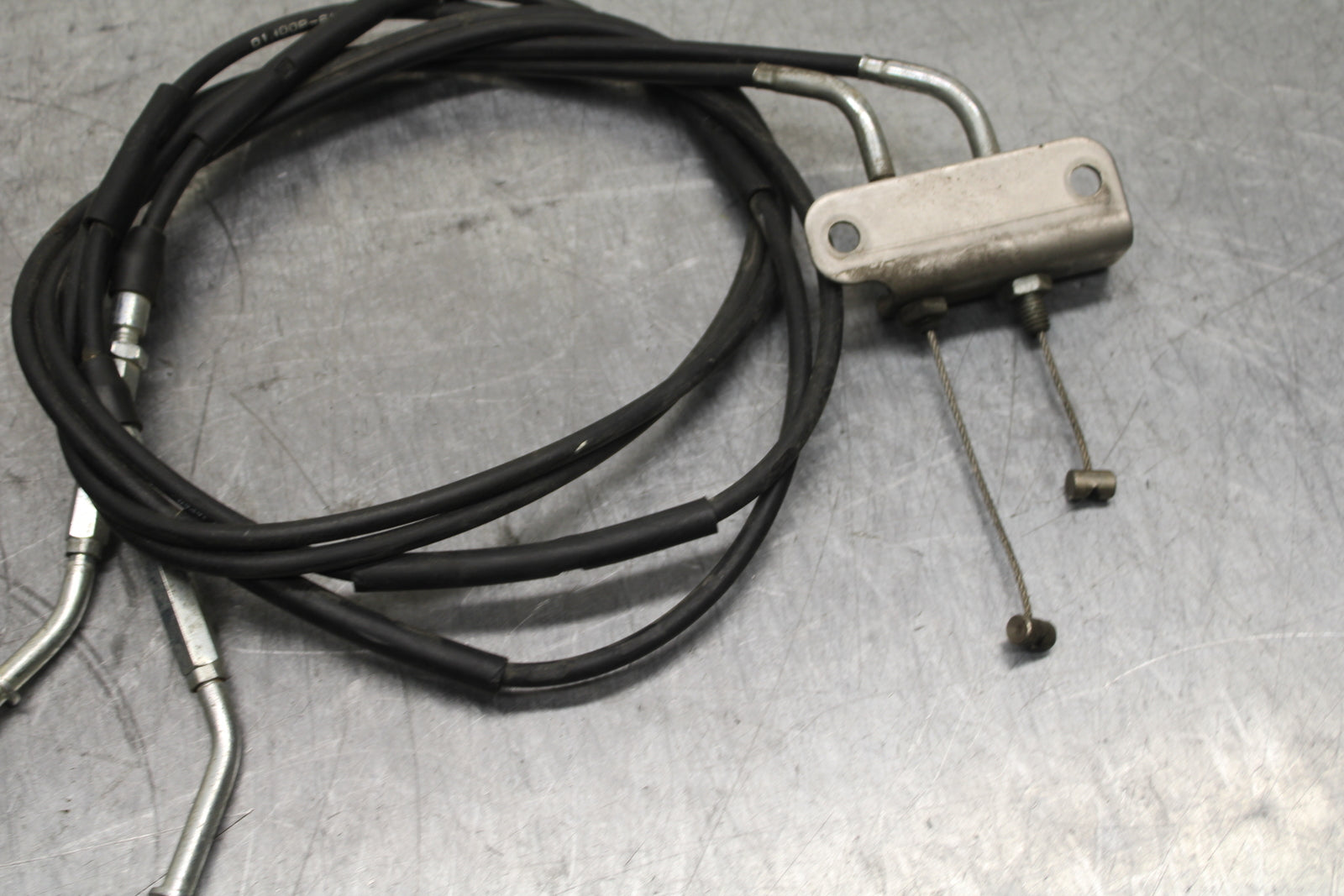 06-07 SUZUKI GSXR750 THROTTLE CABLES LINES  BB110