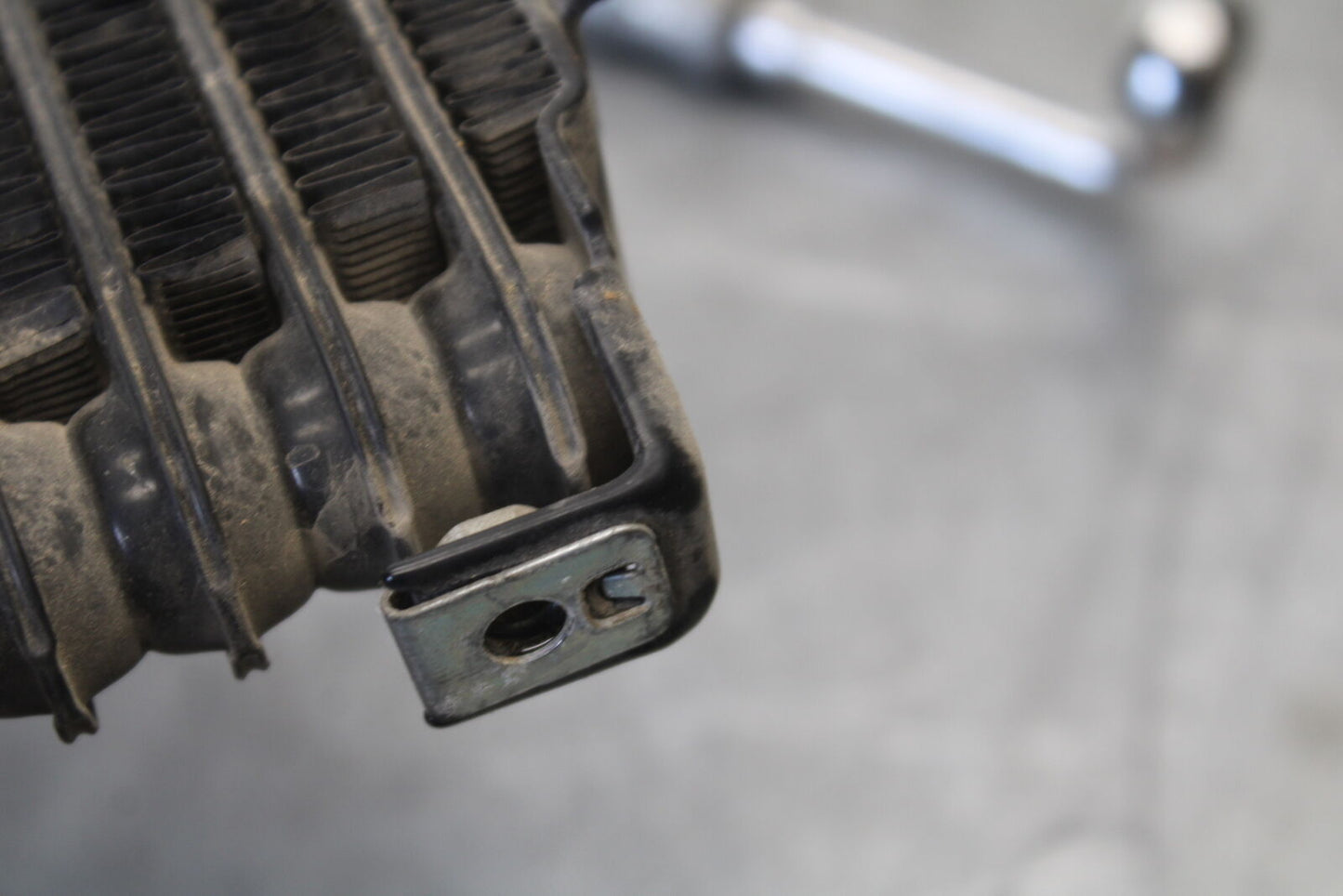 05-09 SUZUKI BOULEVARD C90 ENGINE MOTOR OIL COOLER BB692