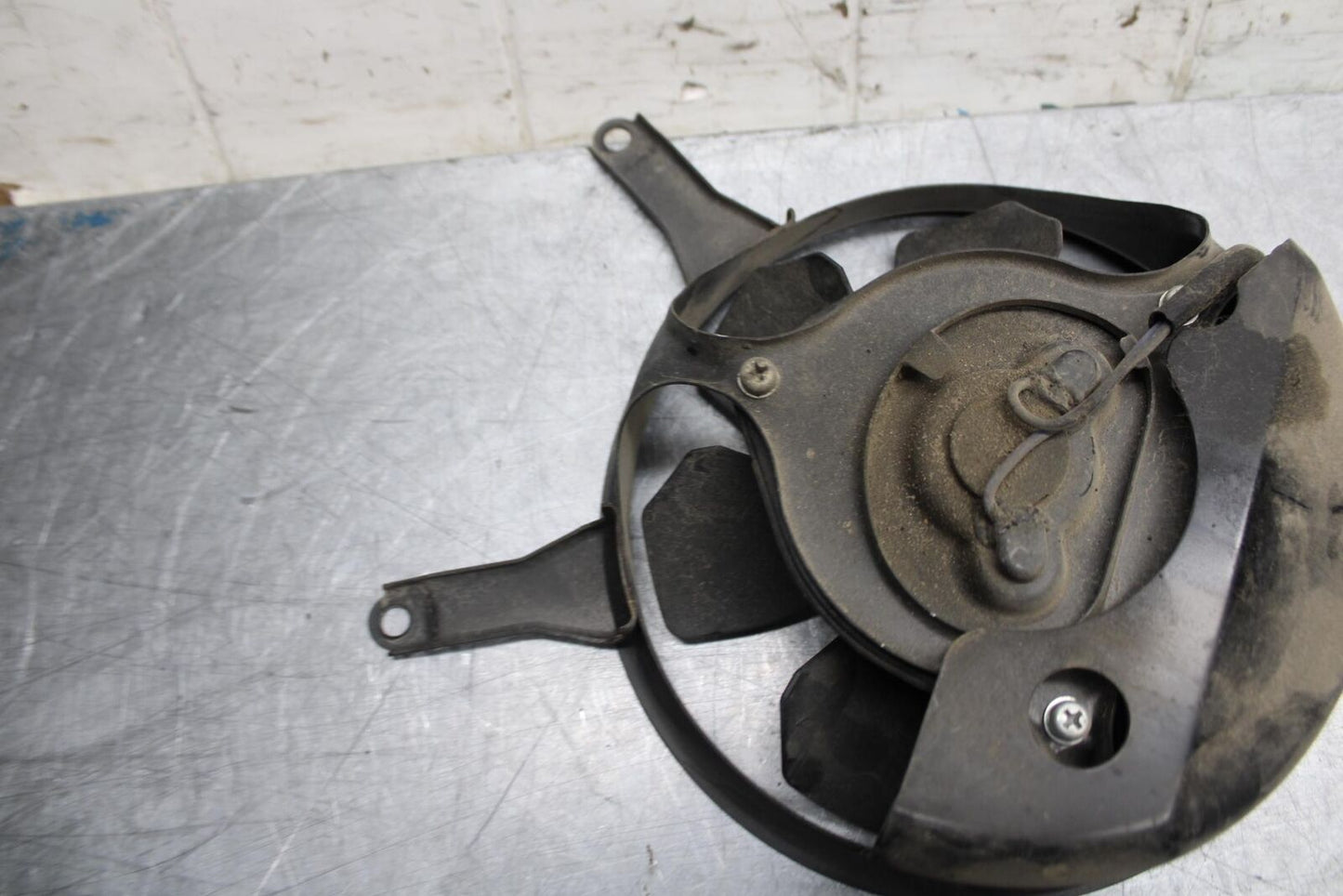 03-06 KAWASAKI Z1000 ENGINE RADIATOR COOLING FAN BB487