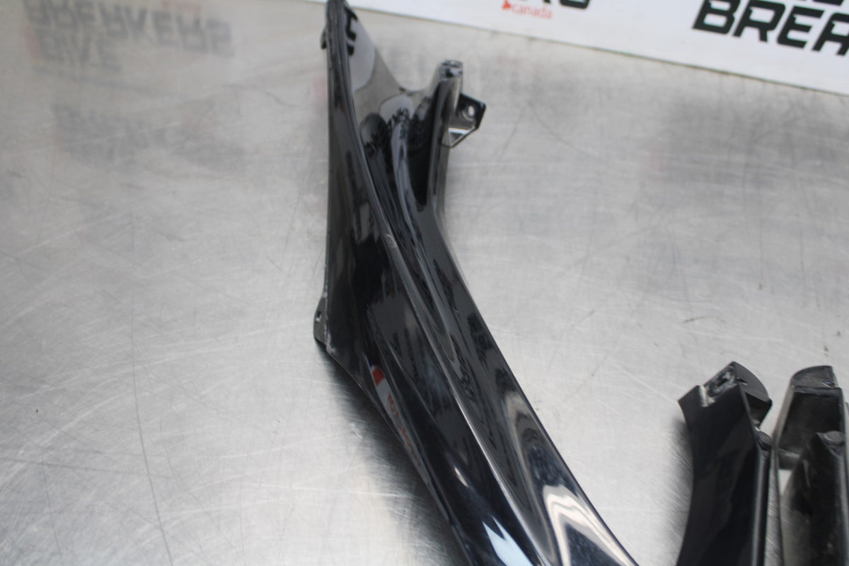 06-07 YAMAHA YZF R6 RIGHT FRONT UPPER SIDE FAIRING COWL PLASTIC SET BB00