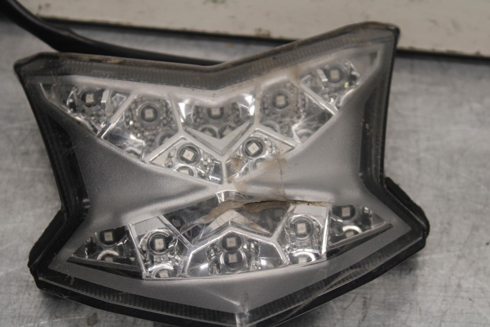 12-17 KAWASAKI ER-6N Z650 REAR TAIL TAILLIGHT BACK BRAKE LIGHT BB607