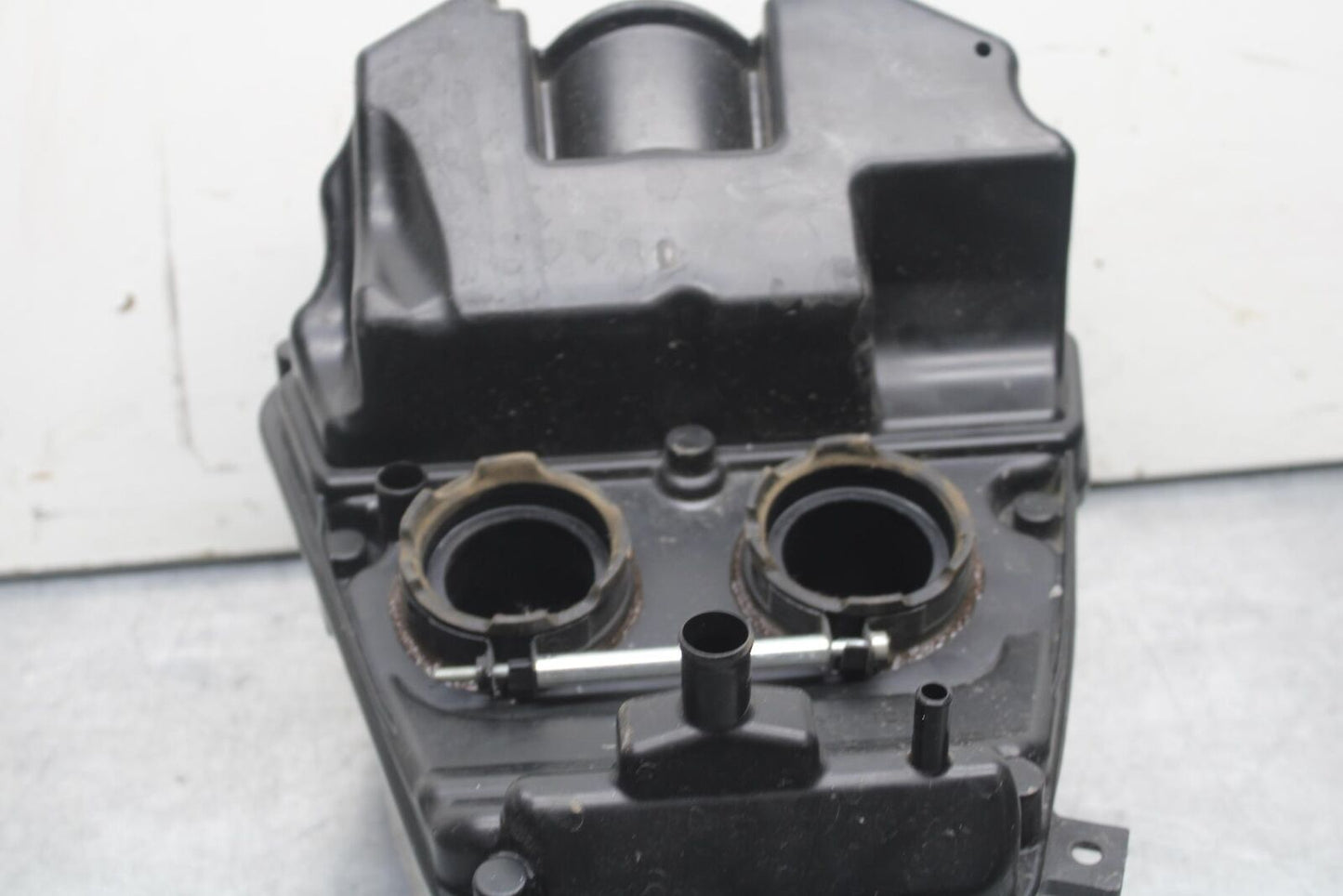 12-17 KAWASAKI ER-6N Z650 AIRBOX AIR INTAKE FILTER BOX BB607