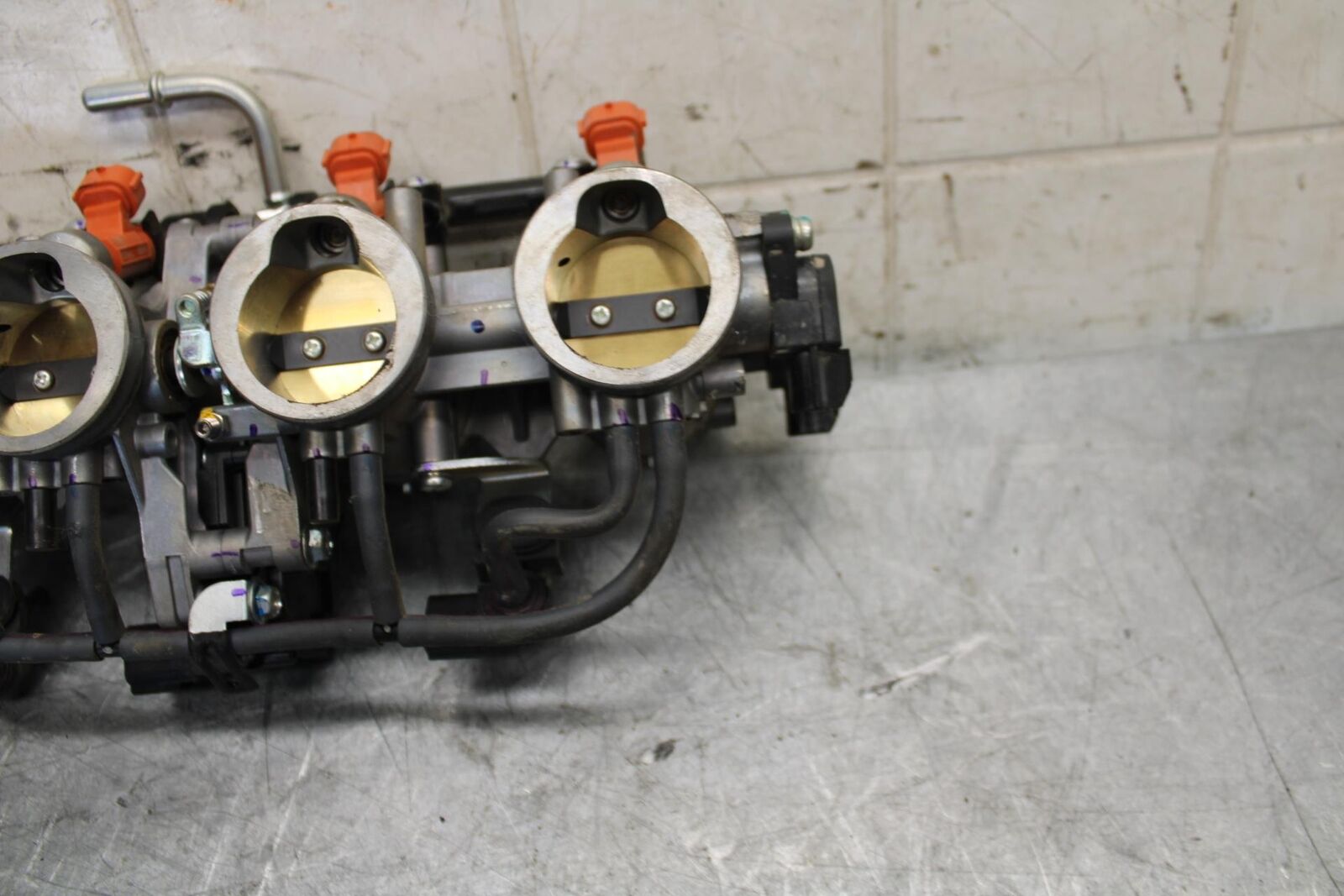 19-20 KAWASAKI NINJA ZX6R ZX636 MAIN FUEL INJECTORS / THROTTLE BODIES BB528