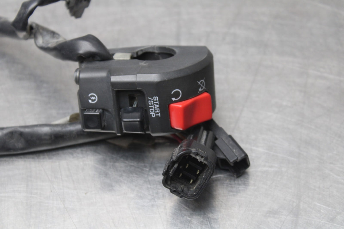 07-08 KAWASAKI NINJA ZX6R RIGHT CLIP ON HANDLE KILL OFF START SWITCH  BB855