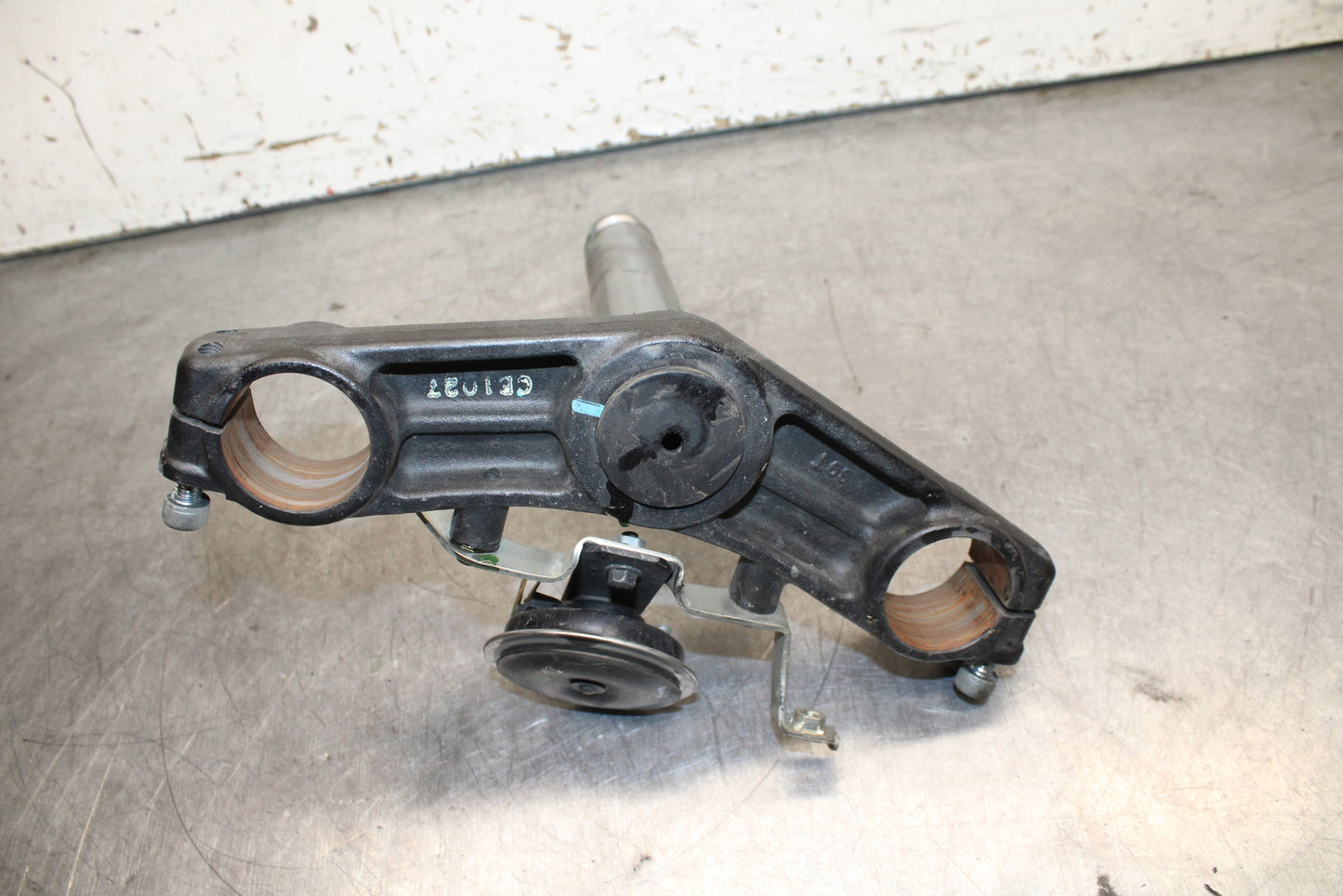 14-15 KAWASAKI NINJA 650 EX650F ABS FRONT CLAMP LOWER TRIPLE TREE STEM BB741