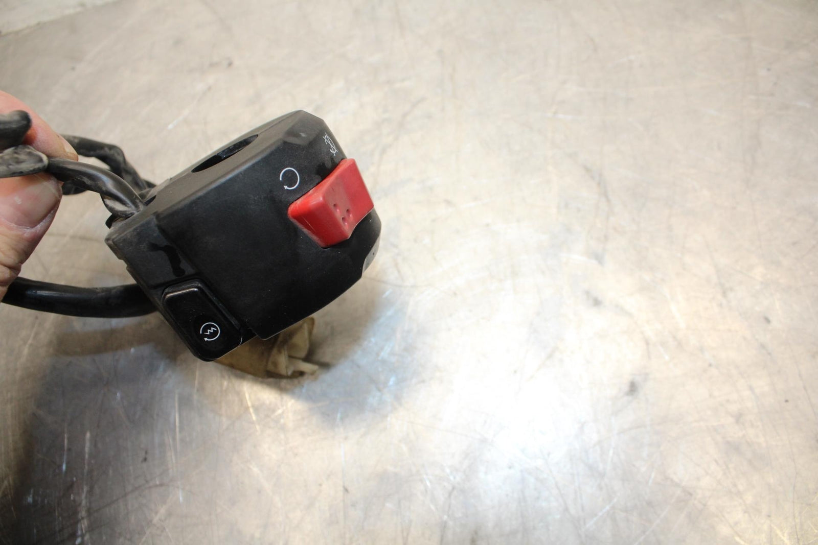 17 KAWASAKI VERSYS-X 300 RIGHT CLIP ON HANDLE KILL OFF START SWITCH BB504