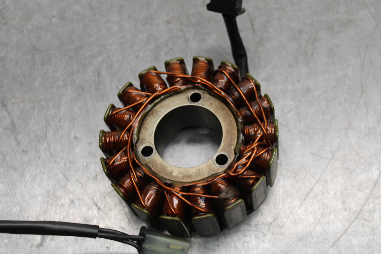 97-99 SUZUKI GSXR600 SRAD STATOR GENERATOR ALTERNATOR MAGNETO BB123
