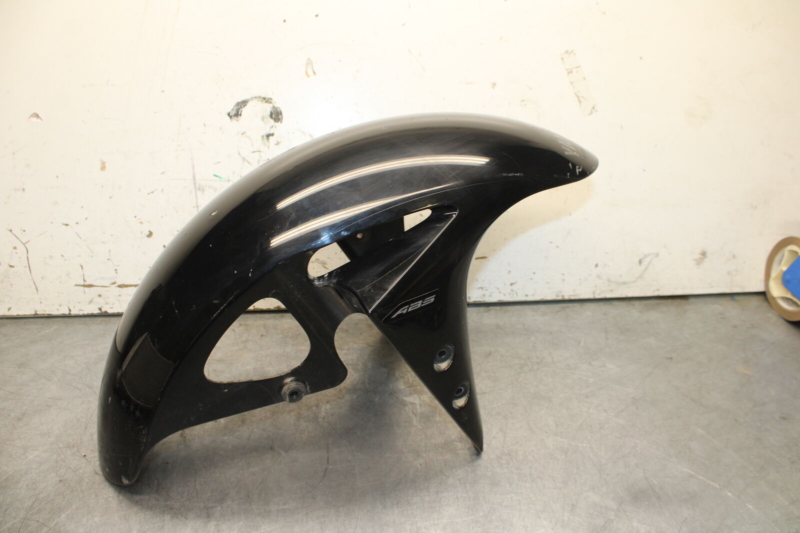 19-24 YAMAHA R3 FRONT WHEEL FENDER COWL FAIRING BB736