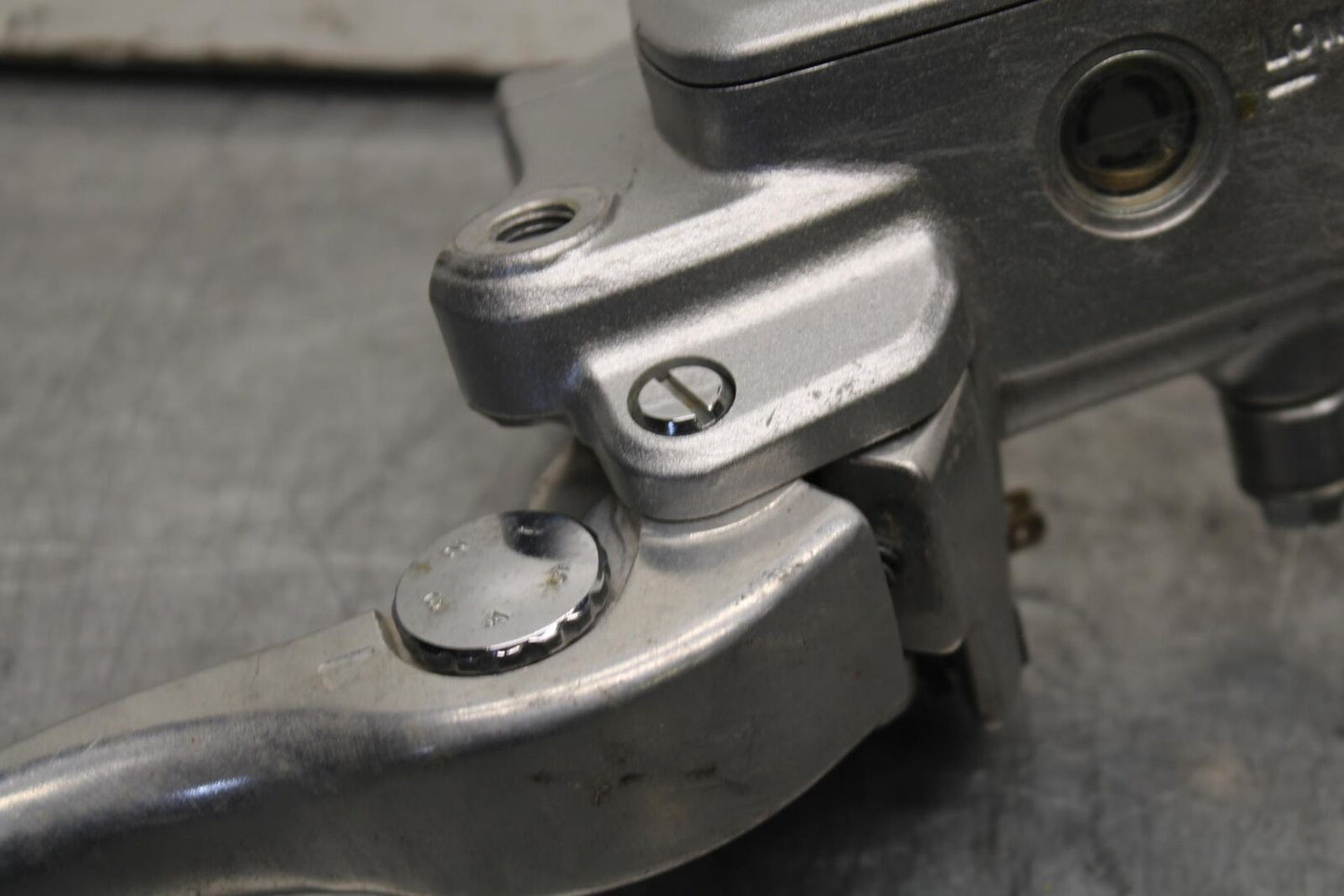 2013 Suzuki Boulevard C50T FRONT BRAKE MASTER CYLINDER BB625