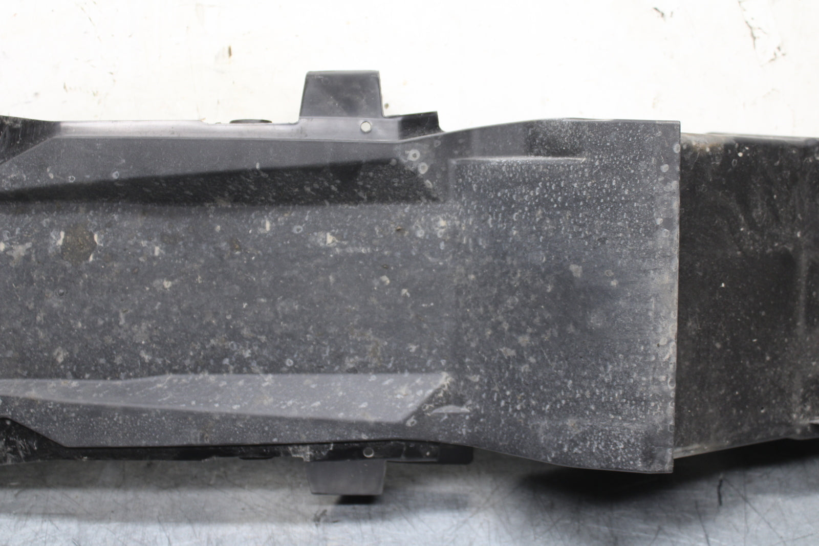 19-22 KAWASAKI Z400 REAR UNDERTAIL & BATTERY TRAY FAIRING COWL FENDER BB708