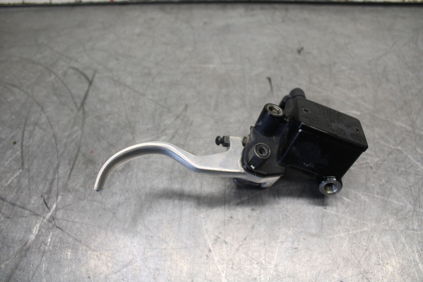 08-18 KAWASAKI KLR650 FRONT BRAKE MASTER CYLINDER w/ LEVER BB707