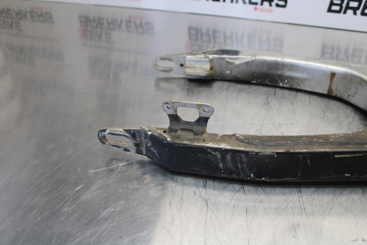 19 YAMAHA TTR230 SWINGARM SWING ARM SUSPENSION BB146