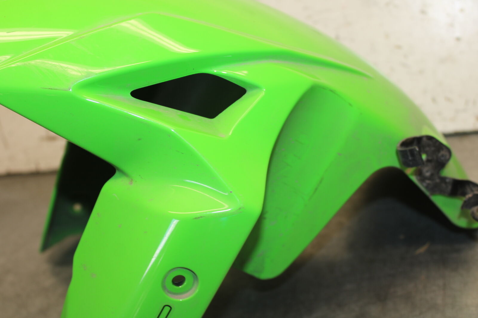 19-23 KAWASAKI NINJA ZX6R FRONT WHEEL FENDER COWL FAIRING BB701