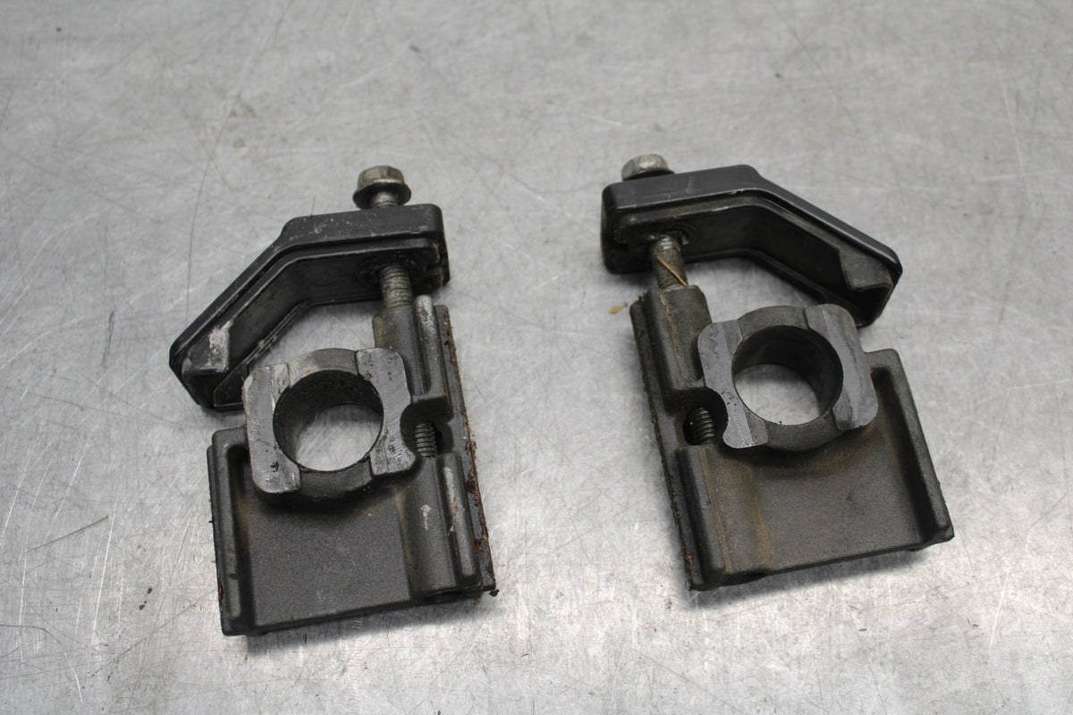 06-07 DUCATI MONSTER 695 SWINGARM CHAIN TENSIONER ADJUSTMENT BRACKETS BB674