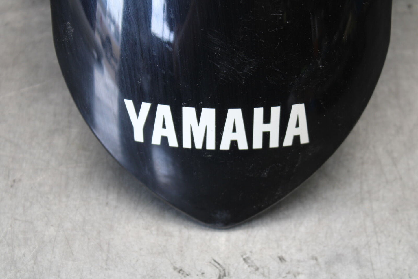 08-16 YAMAHA YZF R6 FRONT WHEEL FENDER COWL FAIRING 2C0-21511-00-P0 BB665