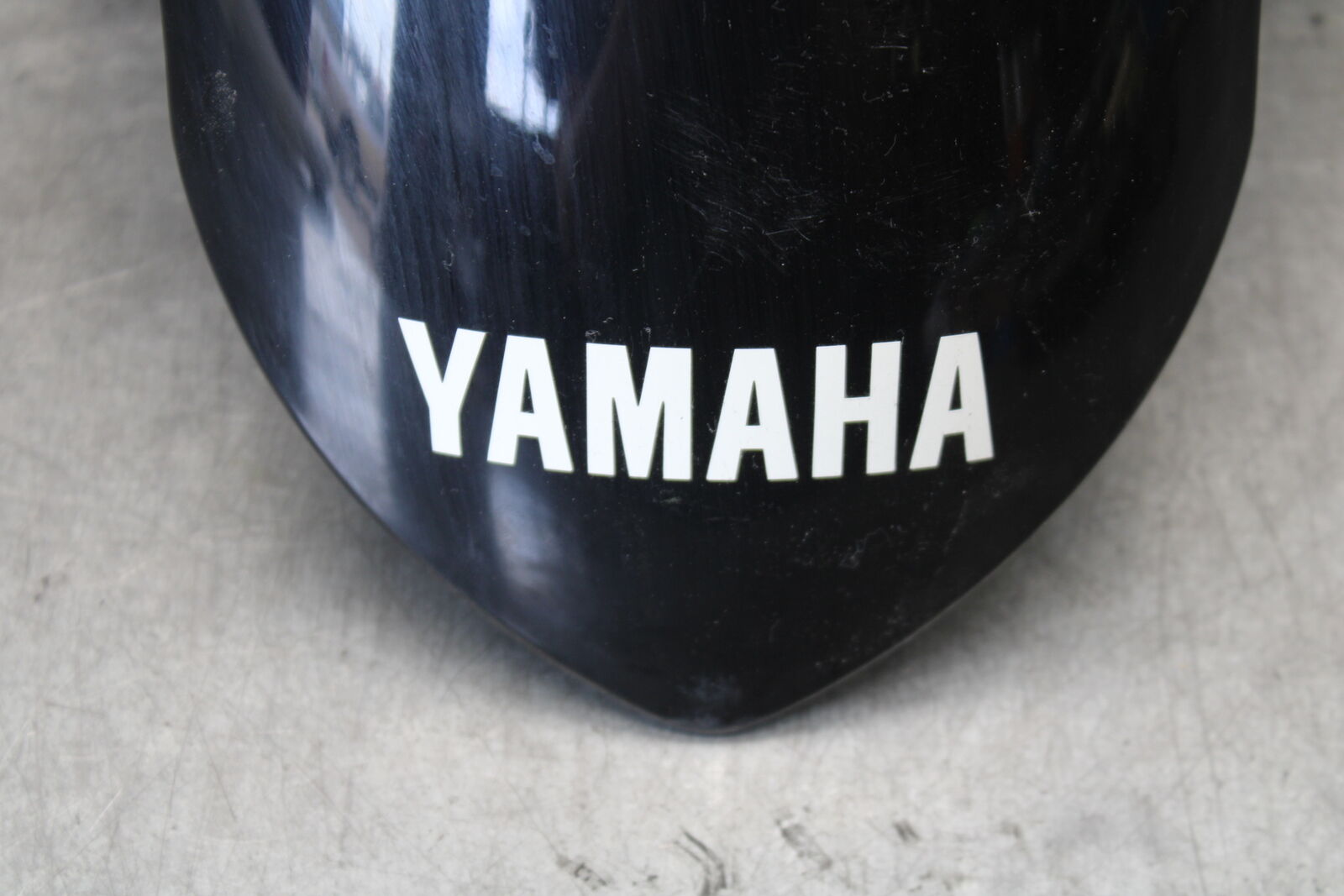 08-16 YAMAHA YZF R6 FRONT WHEEL FENDER COWL FAIRING 2C0-21511-00-P0 BB665